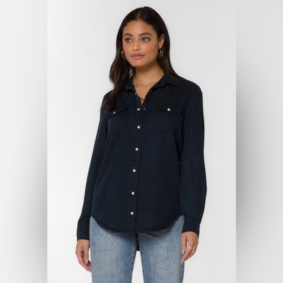 Velvet Heart- Raquel overdye  indigo shirt - Picture 5 of 11